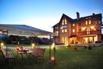Фотографии Отель Villa Alessia г. Сходница (Украина) №1 Фото Отель Villa Alessia г. Сходница 1