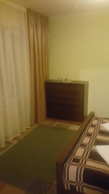 Фото номера Люкс с кроватью размера «king-size» и балконом Отель Hotel Prikarpatiya г. Сходница 5