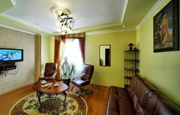Фото номера Люкс с кроватью размера «king-size» Отель Edem Hotel г. Сходница 3